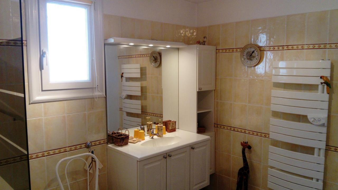 Bed and Breakfast L'Oustau Bonur Bourg-Saint-Andéol Esterno foto